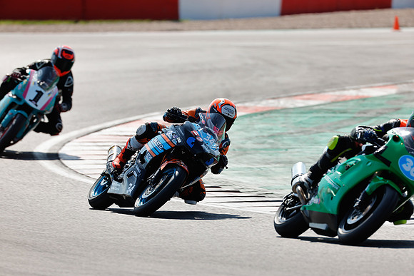 IH_NG_Donington Park_151449