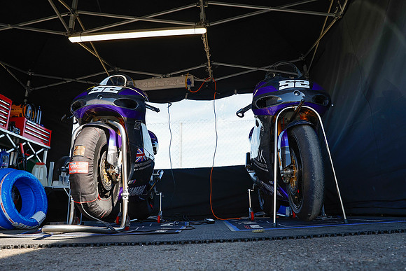 IH_NG_Snetterton_032065