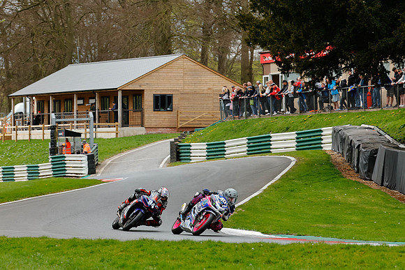 IH_NG_Cadwell Park_130425_013549