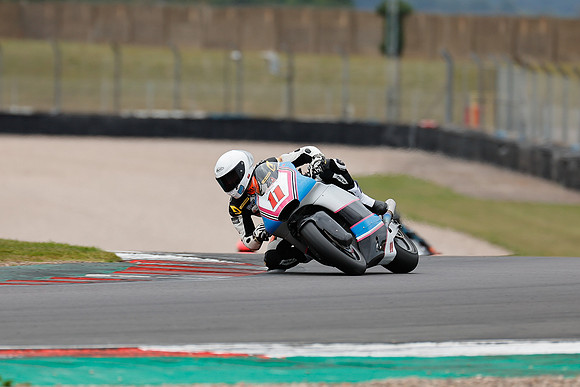 PM-IH_NG_Donington Park_149515
