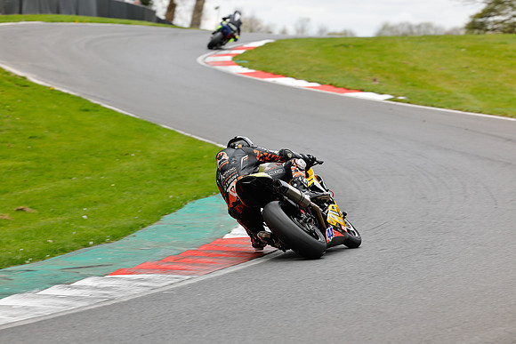 IH_NG_Cadwell Park_130425_012517