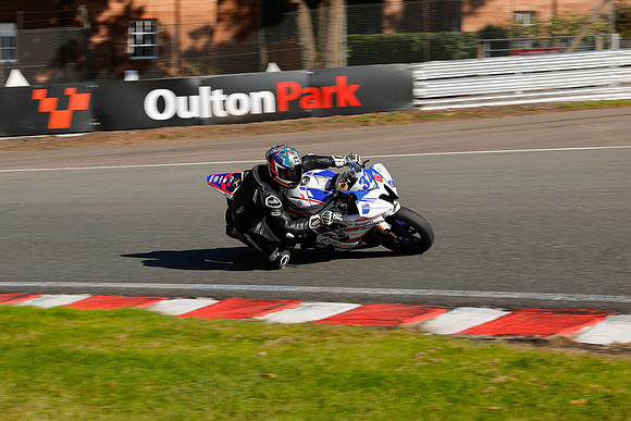 IH_NG_Oulton Park_178789