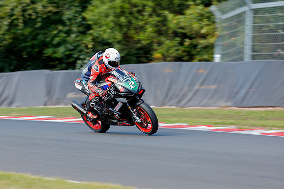 IH_NG_Oulton Park_182423