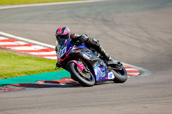 IH_NG_Oulton Park_184142