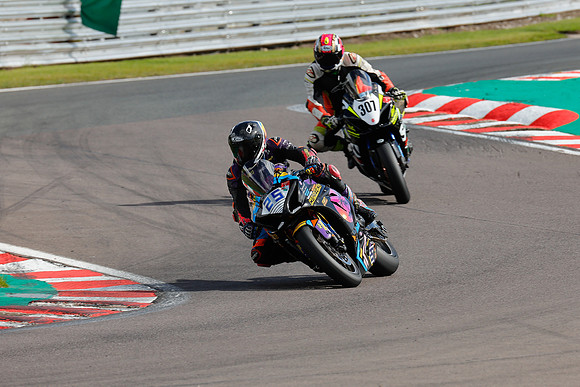 IH_NG_Oulton Park_183724