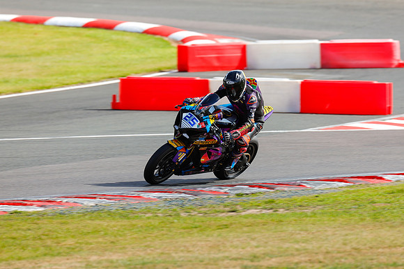 IH_NG_Oulton Park_184171