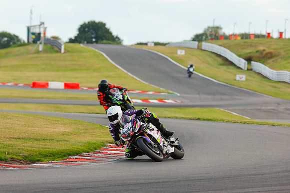 IH_NG_Oulton Park_188871