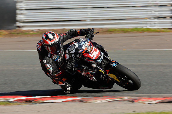 IH_NG_Oulton Park_178047
