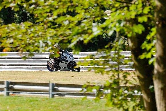 IH_NG_Oulton Park_182011