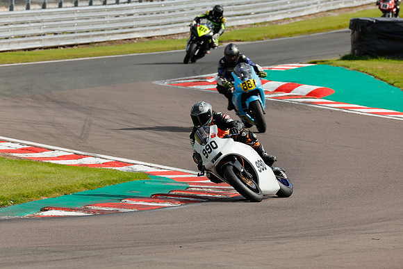 IH_NG_Oulton Park_185408