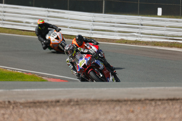 IH_NG_Oulton Park_190056