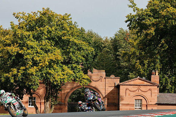 IH_NG_Oulton Park_193708