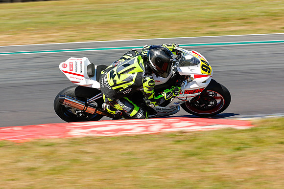 IH_NG_Snetterton_035945