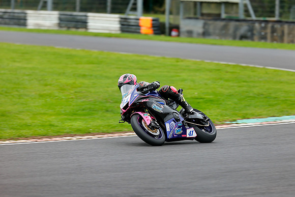 IH_NG_Castle Combe_209137