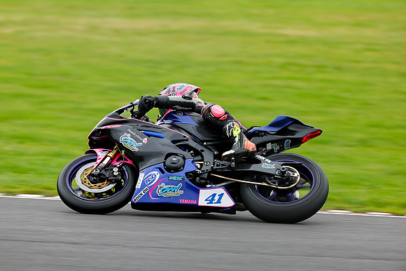 IH_NG_Castle Combe_209140