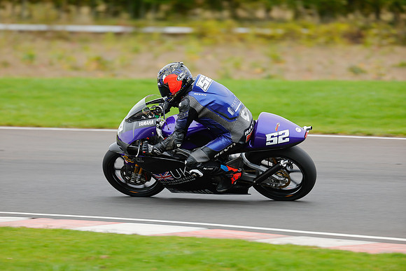 IH_NG_Castle Combe_208847