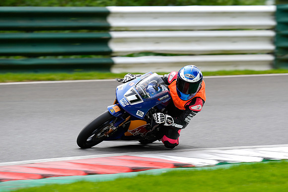 IH_NG_Cadwell Park_04301