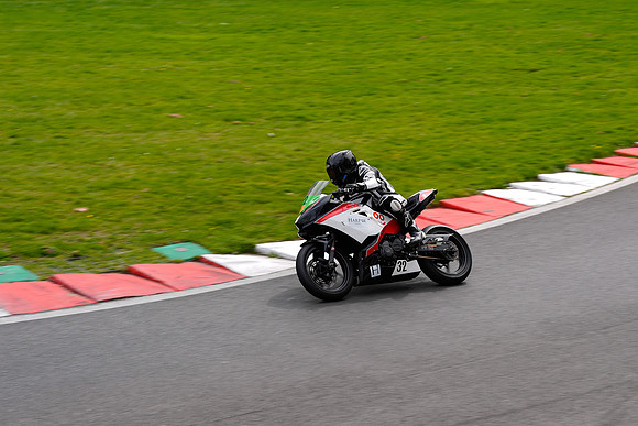 IH_NG_Cadwell Park_05260