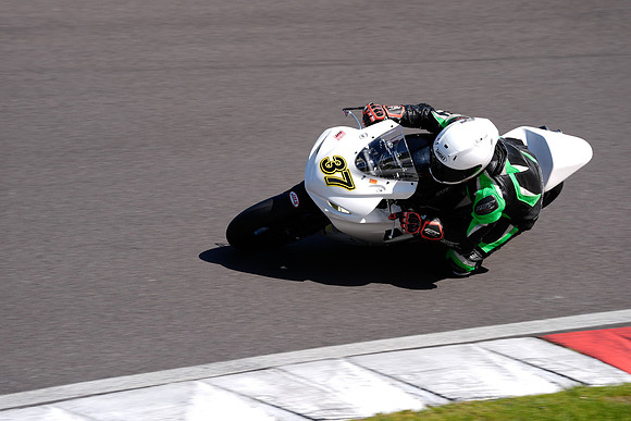 IH_NG_Cadwell Park_08643