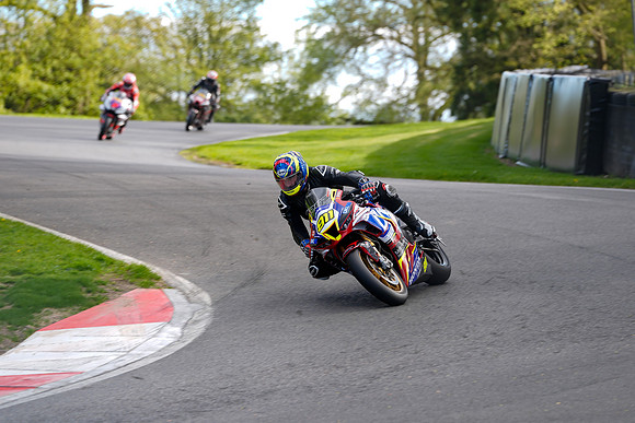 IH_NG_Cadwell Park_10771