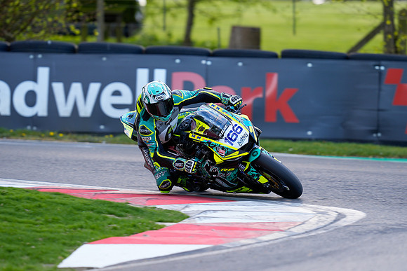 IH_NG_Cadwell Park_08959
