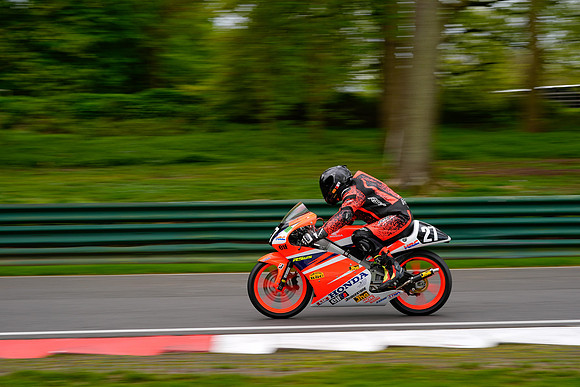 IH_NG_Cadwell Park_10027