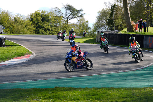 IH_NG_Cadwell Park_10386