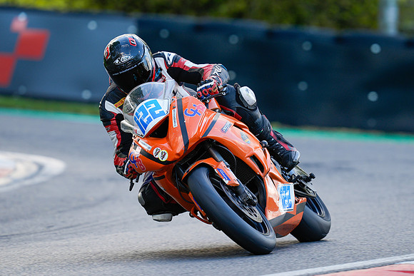 IH_NG_Cadwell Park_09089