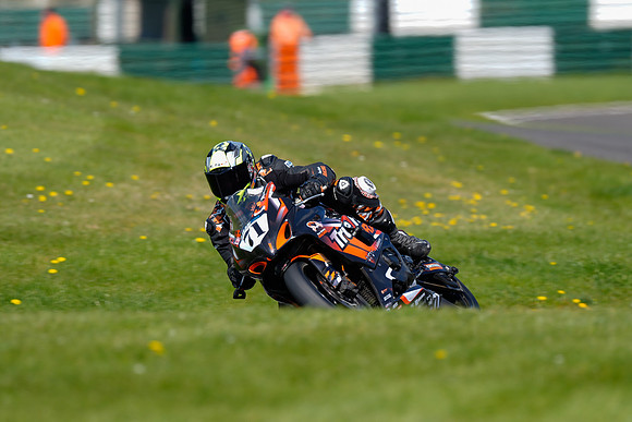 IH_NG_Cadwell Park_07398