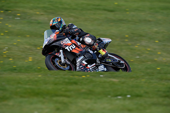 IH_NG_Cadwell Park_07818