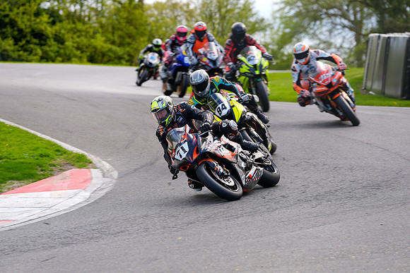 IH_NG_Cadwell Park_10076