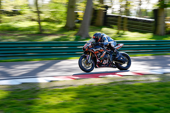 IH_NG_Cadwell Park_10325