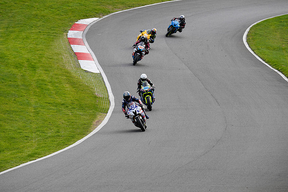 IH_NG_Cadwell Park_14650
