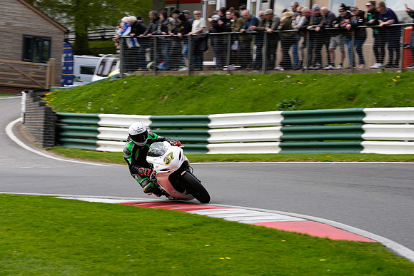 IH_NG_Cadwell Park_12487