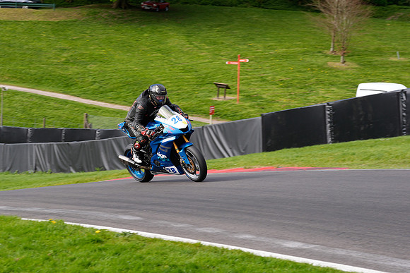 IH_NG_Cadwell Park_11610