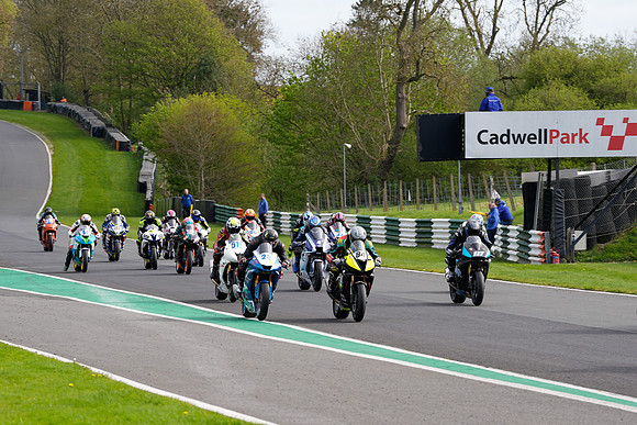 IH_NG_Cadwell Park_11606