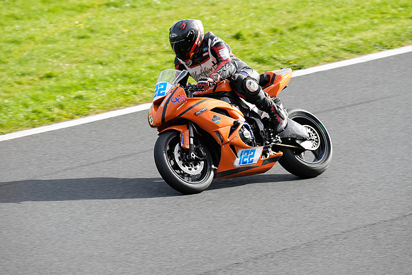 IH_NG_Cadwell Park_14646