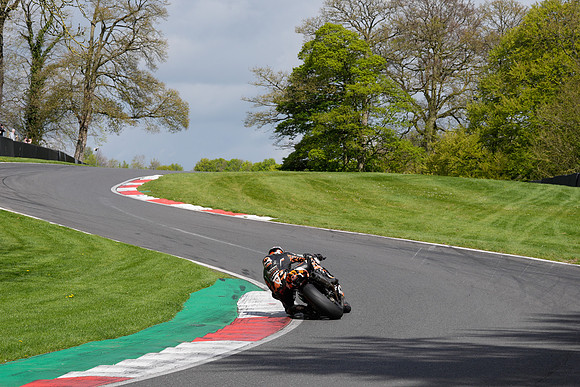 IH_NG_Cadwell Park_12341