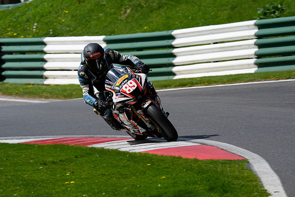 IH_NG_Cadwell Park_13010