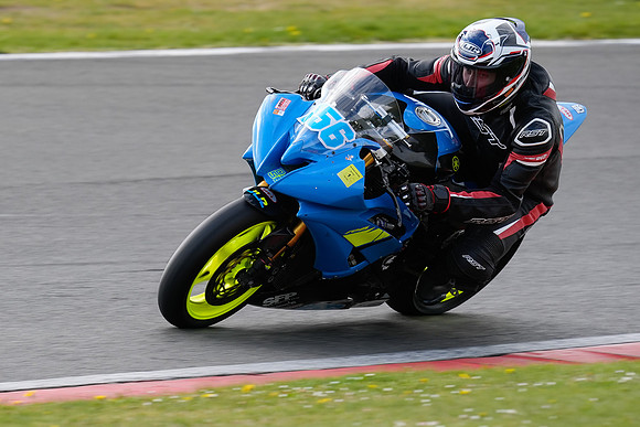 IH_NG_Cadwell Park_14594