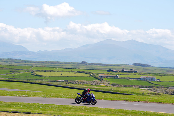 IH_NG_Anglesey_34142