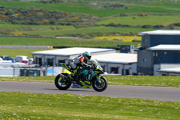 IH_NG_Anglesey_34929