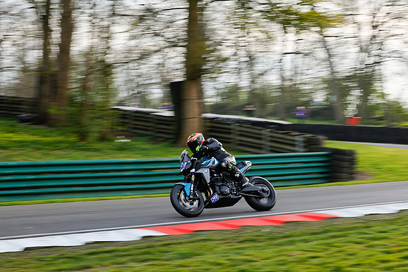 IH_NG_Cadwell Park_120425_010479