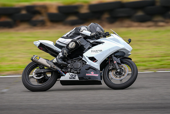 IH_NG_Pembrey_53214