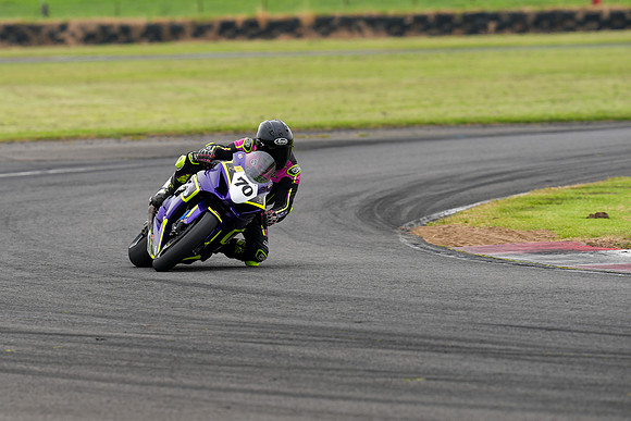 IH_NG_Pembrey_53129
