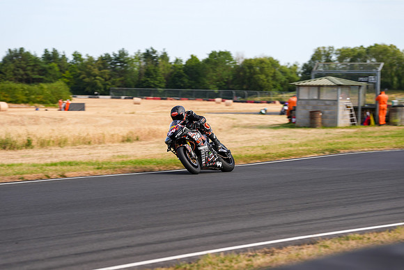 IH_NGRRC_Castle Combe_76530
