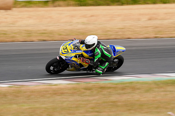 IH_NGRRC_Castle Combe_75289