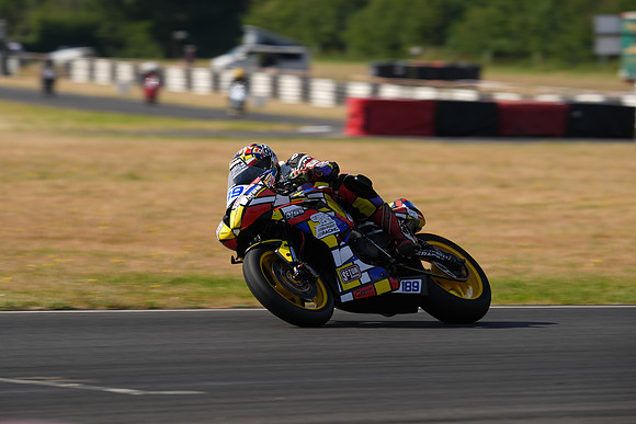 IH_NGRRC_Castle Combe_73449