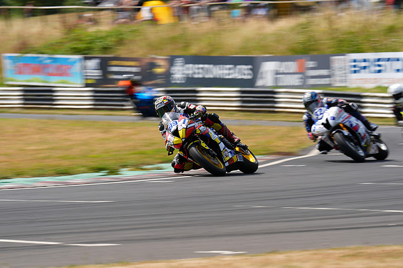 IH_NGRRC_Castle Combe_74214