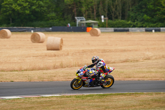 IH_NGRRC_Castle Combe_75794